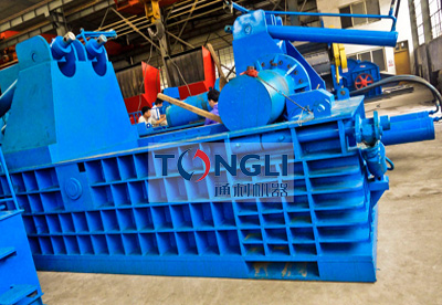 廢金屬打包機、金屬壓塊機